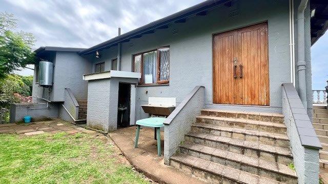 3 Bedroom Property for Sale in Uvongo KwaZulu-Natal