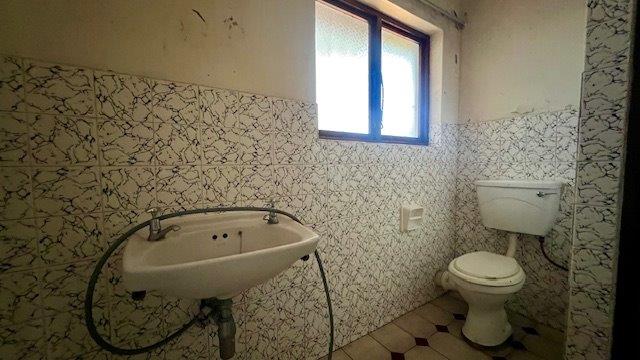 3 Bedroom Property for Sale in Uvongo KwaZulu-Natal