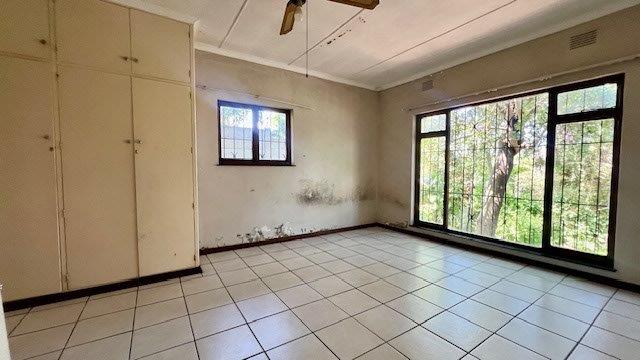 3 Bedroom Property for Sale in Uvongo KwaZulu-Natal