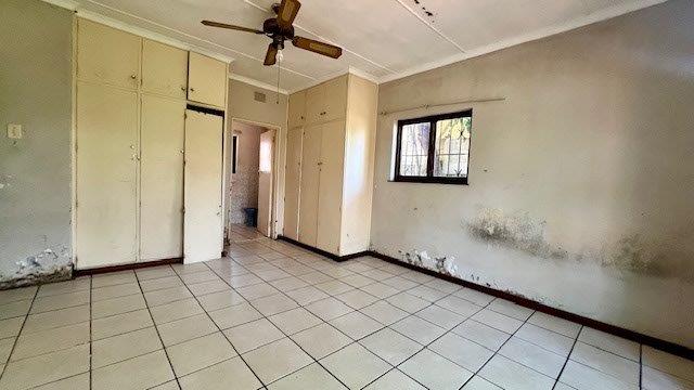 3 Bedroom Property for Sale in Uvongo KwaZulu-Natal