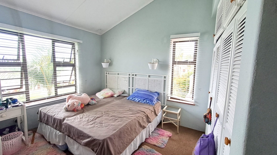 3 Bedroom Property for Sale in Port Edward KwaZulu-Natal