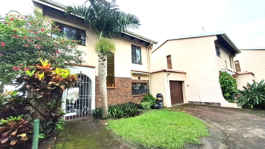 3 Bedroom Property for Sale in Port Edward KwaZulu-Natal