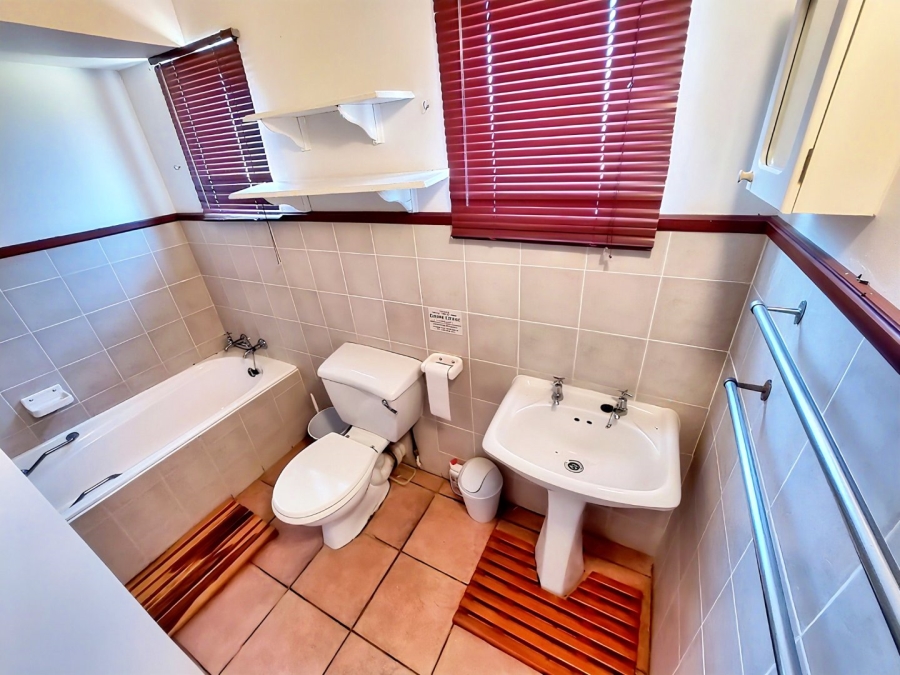 2 Bedroom Property for Sale in Glenmore KwaZulu-Natal