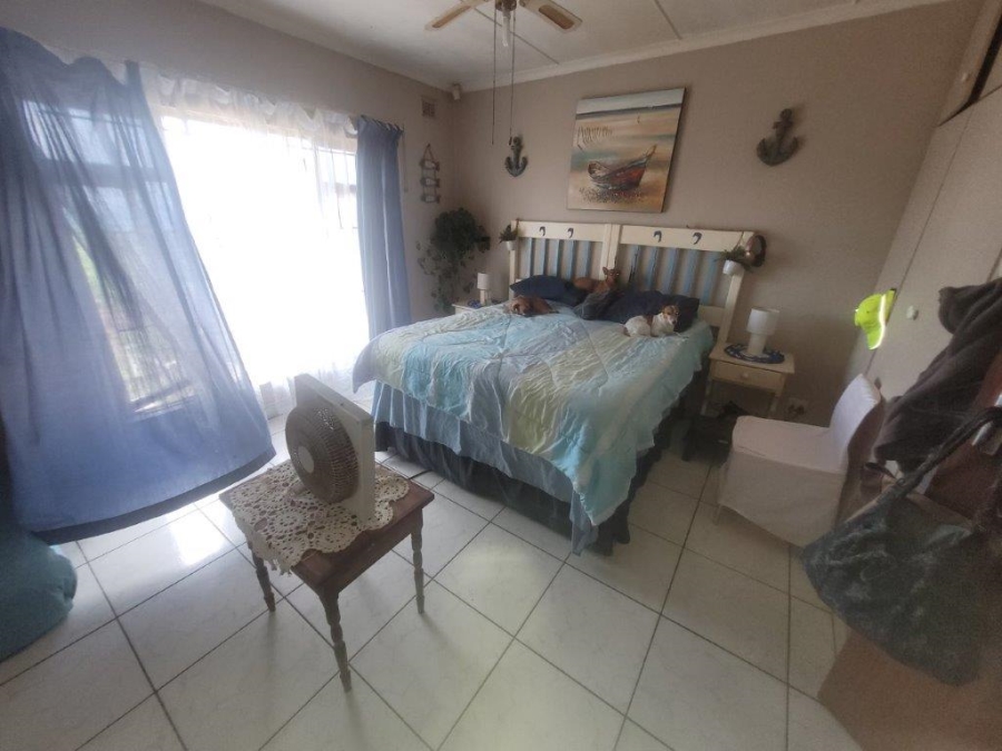 3 Bedroom Property for Sale in Hibberdene KwaZulu-Natal