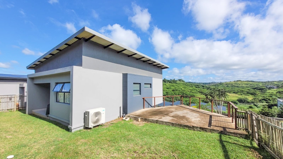 To Let 2 Bedroom Property for Rent in Palm Lakes Estate KwaZulu-Natal