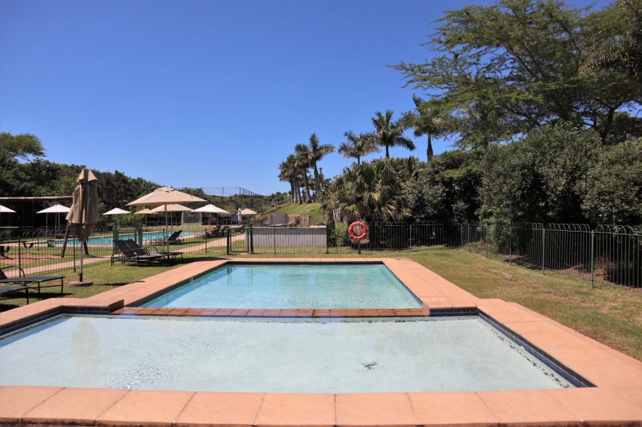 To Let 2 Bedroom Property for Rent in Palm Lakes Estate KwaZulu-Natal