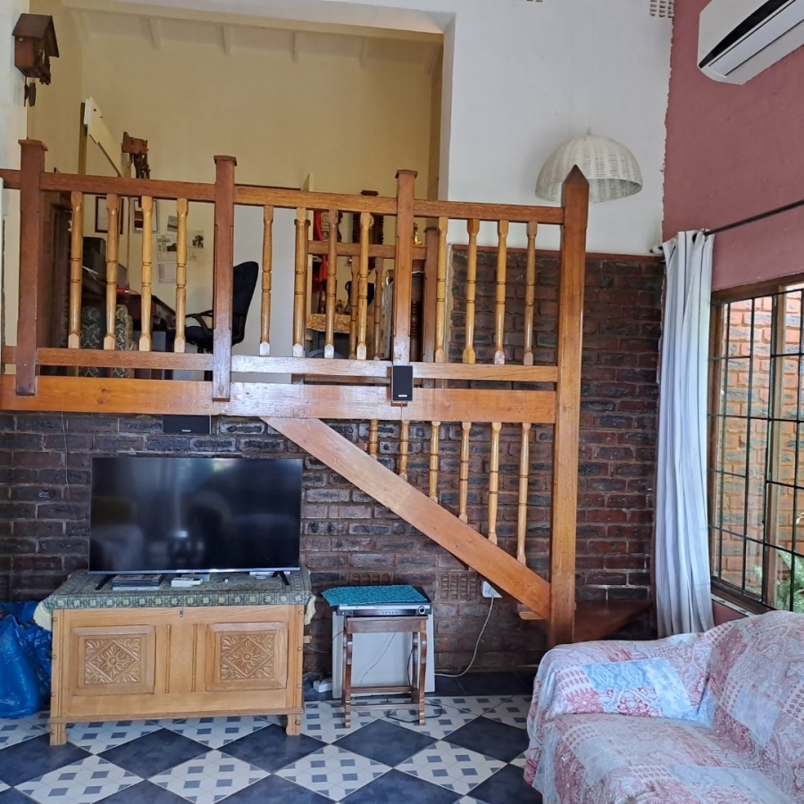 4 Bedroom Property for Sale in Freeland Park KwaZulu-Natal