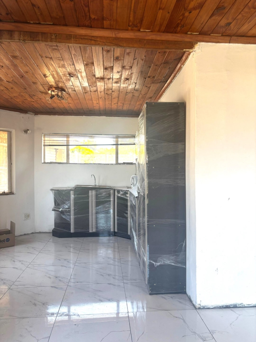 To Let 2 Bedroom Property for Rent in Howick West KwaZulu-Natal