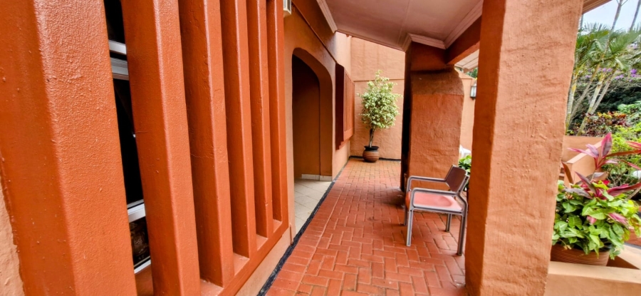 6 Bedroom Property for Sale in Trafalgar KwaZulu-Natal