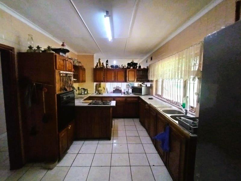 5 Bedroom Property for Sale in Catalina Bay KwaZulu-Natal