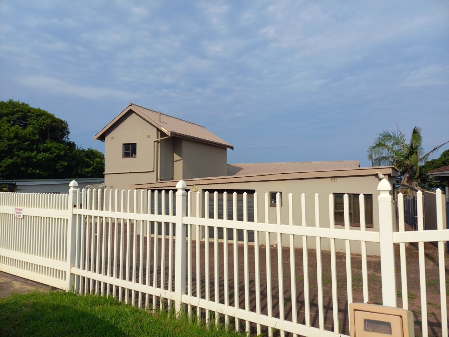 4 Bedroom Property for Sale in Southport KwaZulu-Natal