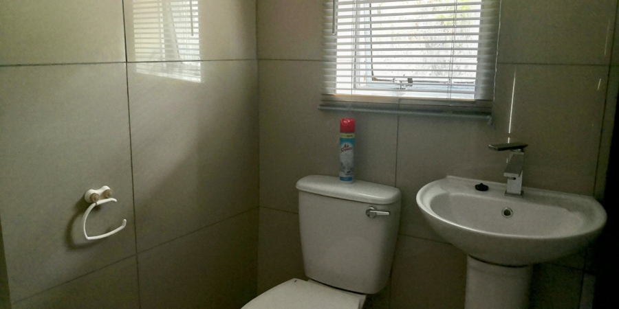 To Let 1 Bedroom Property for Rent in Prestbury KwaZulu-Natal