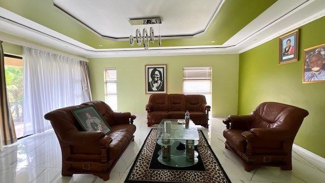 5 Bedroom Property for Sale in Margate KwaZulu-Natal