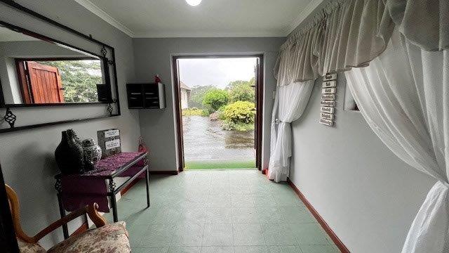  Bedroom Property for Sale in St Michaels On Sea KwaZulu-Natal