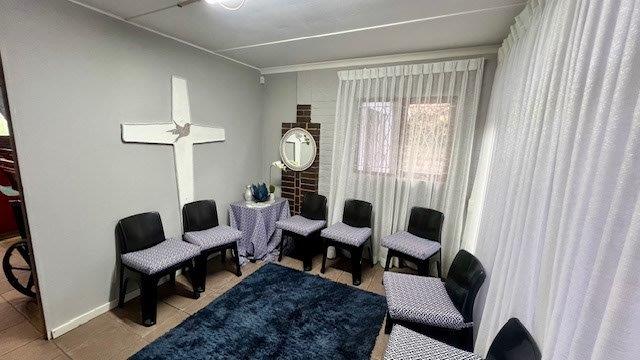  Bedroom Property for Sale in St Michaels On Sea KwaZulu-Natal