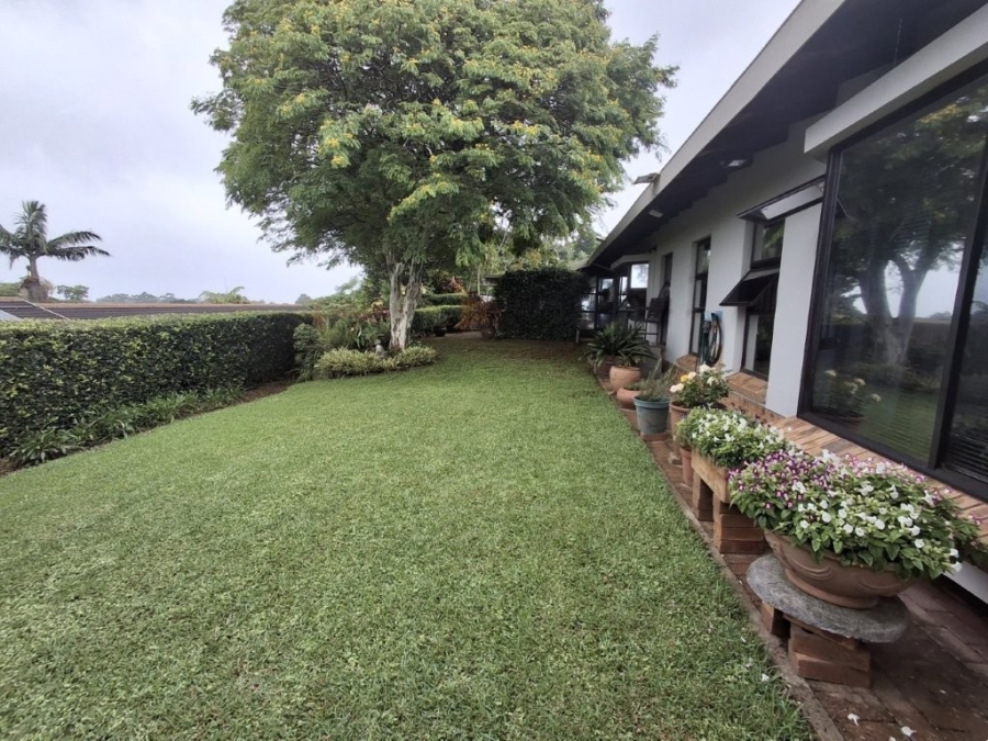 3 Bedroom Property for Sale in Uvongo KwaZulu-Natal