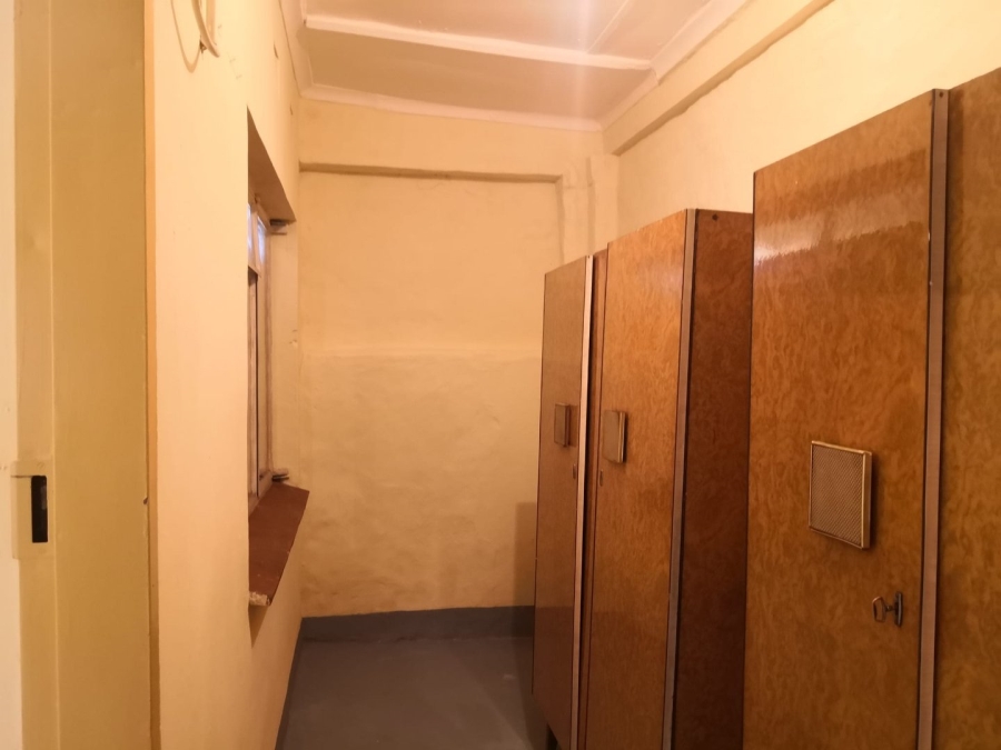 To Let 1 Bedroom Property for Rent in Raisethorpe KwaZulu-Natal