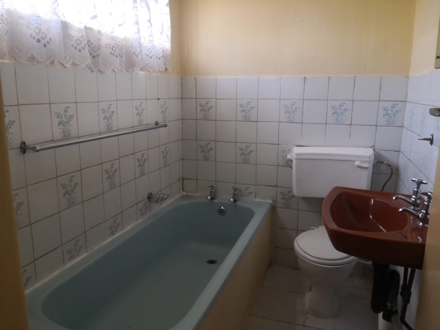 To Let 1 Bedroom Property for Rent in Raisethorpe KwaZulu-Natal