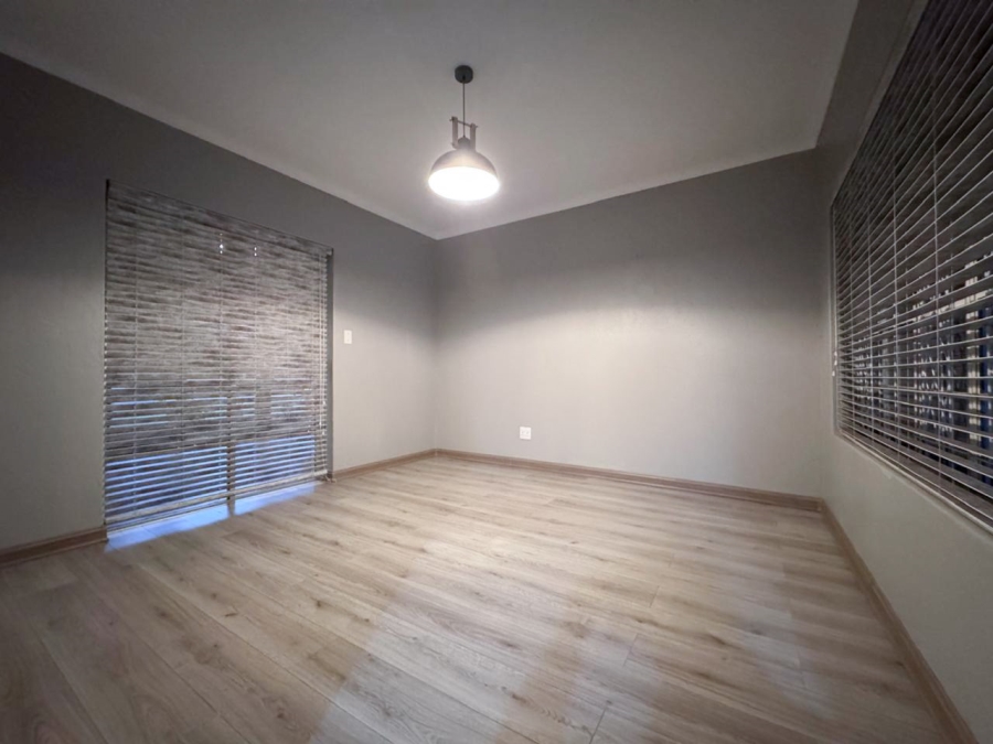 2 Bedroom Property for Sale in Aviary Hill KwaZulu-Natal