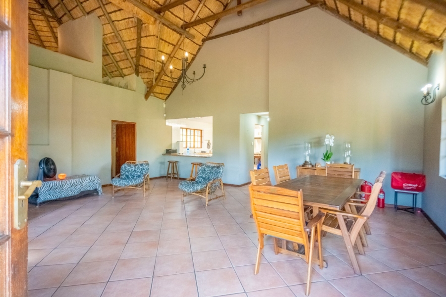 4 Bedroom Property for Sale in Monteseel KwaZulu-Natal