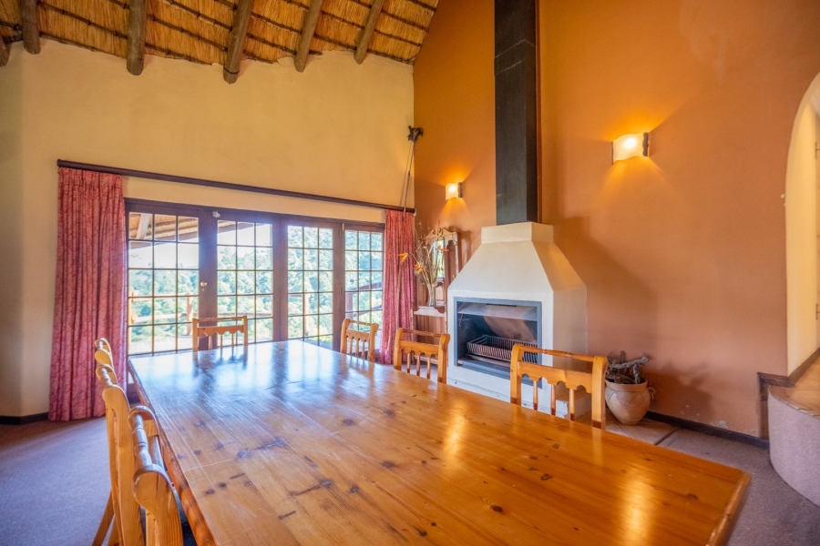 4 Bedroom Property for Sale in Monteseel KwaZulu-Natal