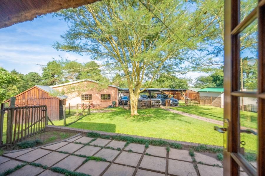 4 Bedroom Property for Sale in Monteseel KwaZulu-Natal