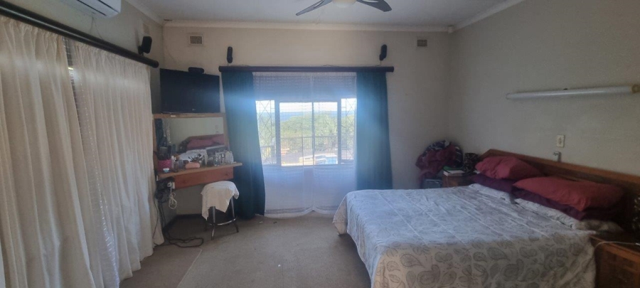 3 Bedroom Property for Sale in Umtentweni KwaZulu-Natal