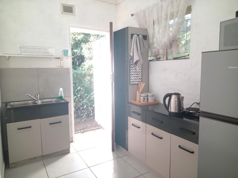 To Let 1 Bedroom Property for Rent in Boughton KwaZulu-Natal