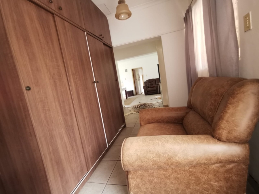 To Let 3 Bedroom Property for Rent in Aviary Hill KwaZulu-Natal