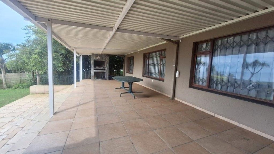 4 Bedroom Property for Sale in Hibberdene KwaZulu-Natal