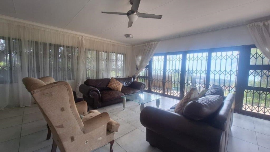 4 Bedroom Property for Sale in Hibberdene KwaZulu-Natal