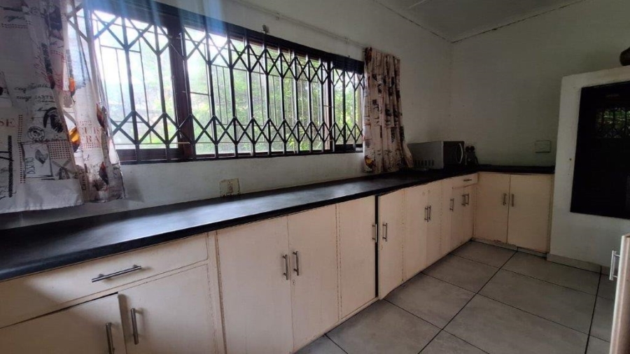 4 Bedroom Property for Sale in Hibberdene KwaZulu-Natal