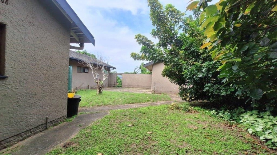 4 Bedroom Property for Sale in Hibberdene KwaZulu-Natal