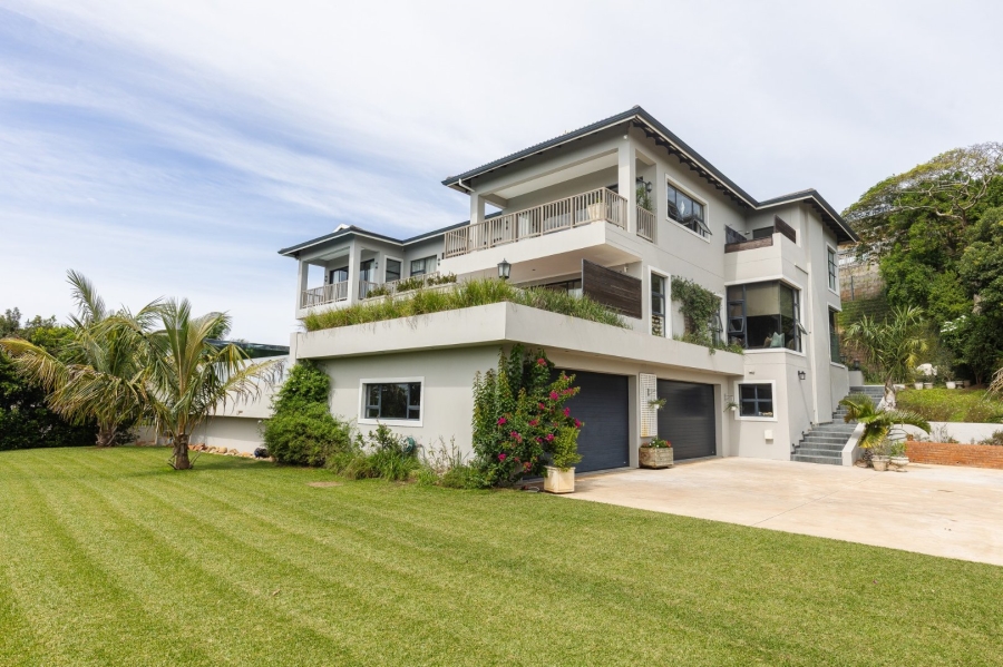 5 Bedroom Property for Sale in Shelly Beach KwaZulu-Natal