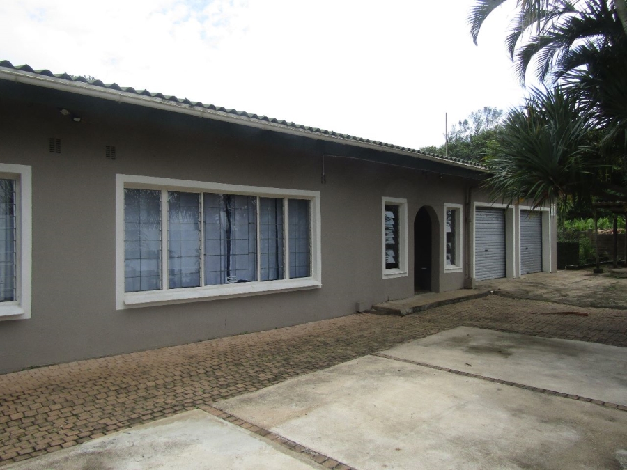 3 Bedroom Property for Sale in Elysium KwaZulu-Natal