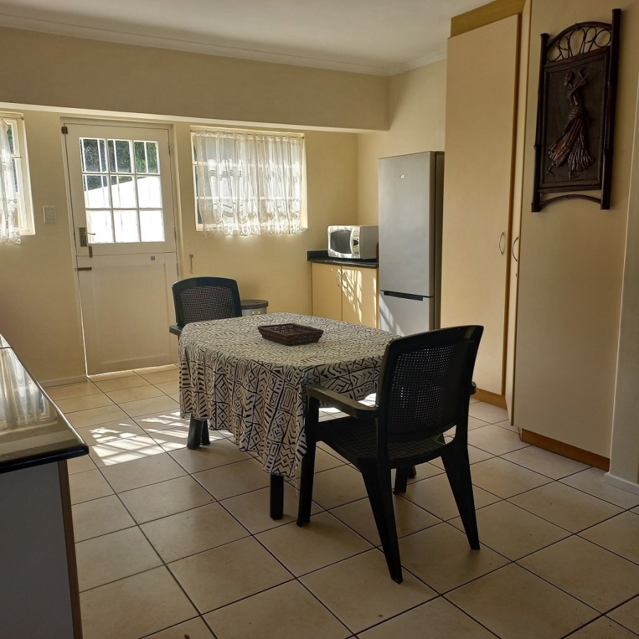 3 Bedroom Property for Sale in Umtentweni KwaZulu-Natal