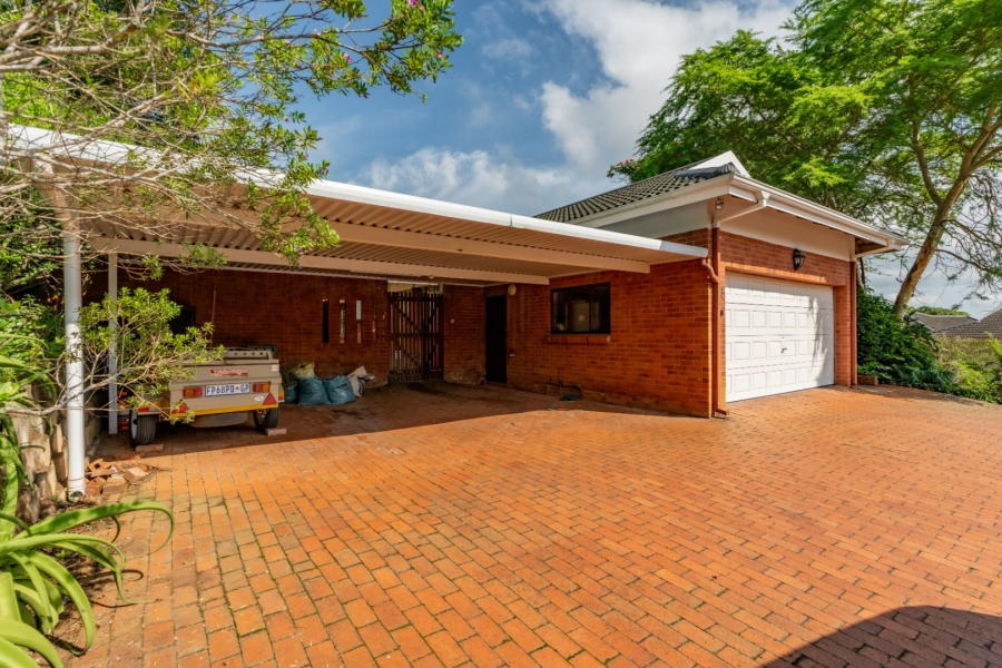 4 Bedroom Property for Sale in Kloof KwaZulu-Natal