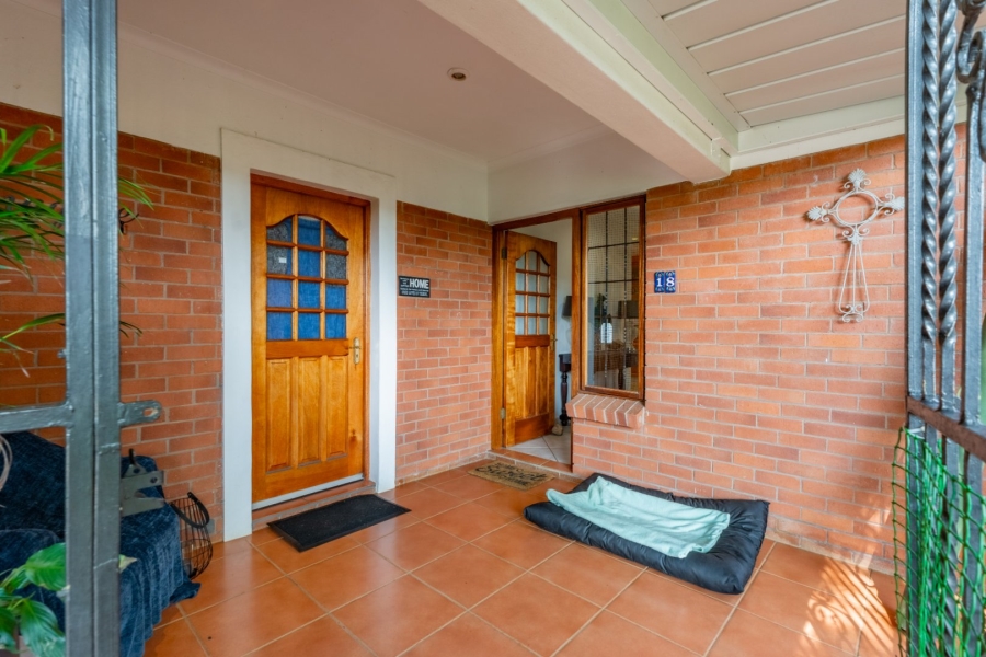 4 Bedroom Property for Sale in Kloof KwaZulu-Natal