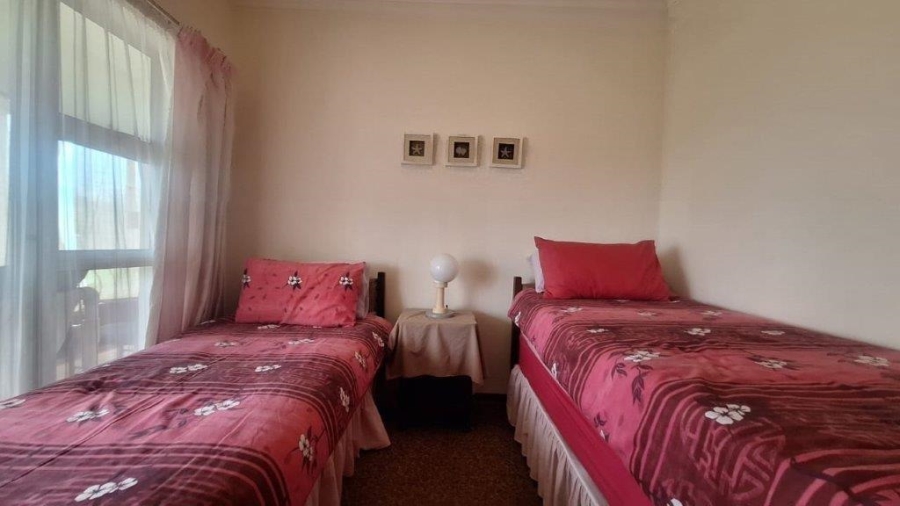 3 Bedroom Property for Sale in Hibberdene KwaZulu-Natal