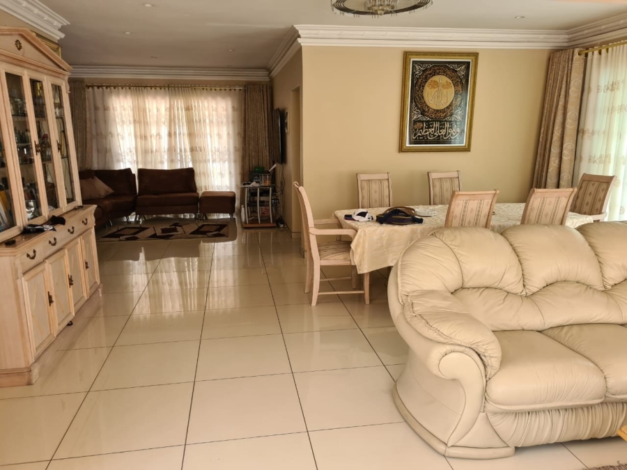 4 Bedroom Property for Sale in Morningside KwaZulu-Natal