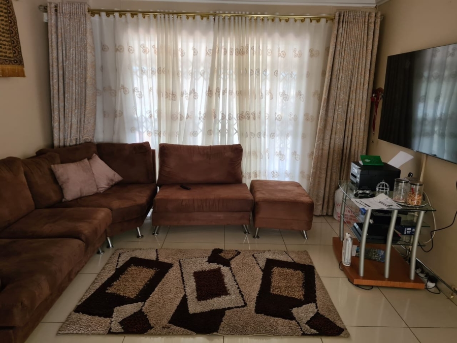 4 Bedroom Property for Sale in Morningside KwaZulu-Natal