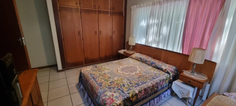 4 Bedroom Property for Sale in Umtentweni KwaZulu-Natal