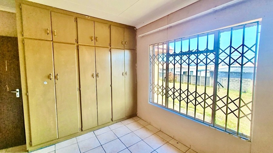 3 Bedroom Property for Sale in Aviary Hill KwaZulu-Natal