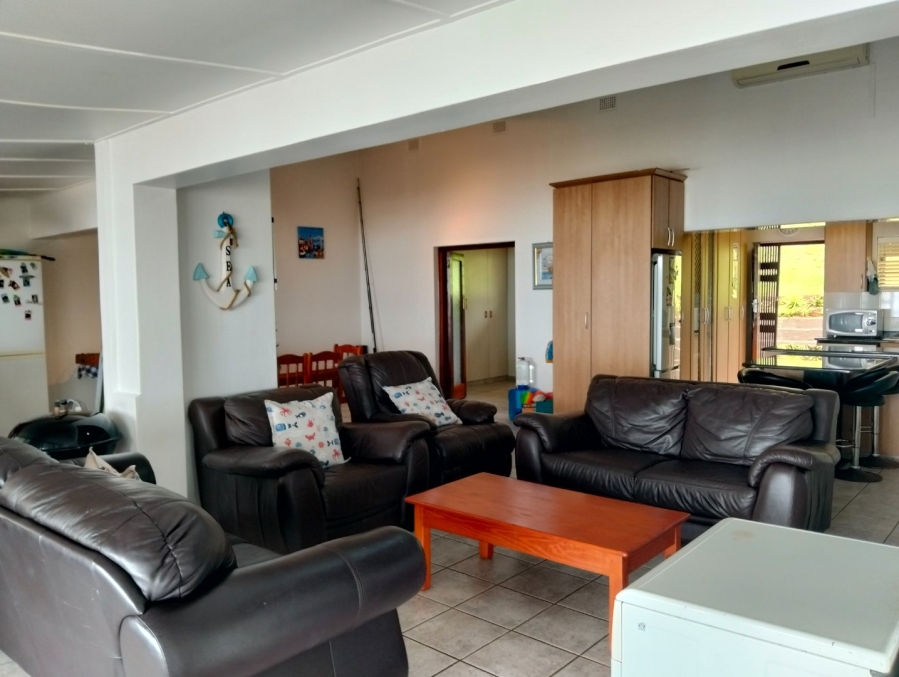 2 Bedroom Property for Sale in Mtwalume KwaZulu-Natal