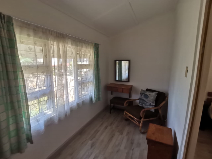 2 Bedroom Property for Sale in Uvongo KwaZulu-Natal