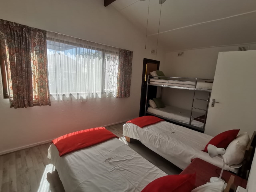 2 Bedroom Property for Sale in Uvongo KwaZulu-Natal