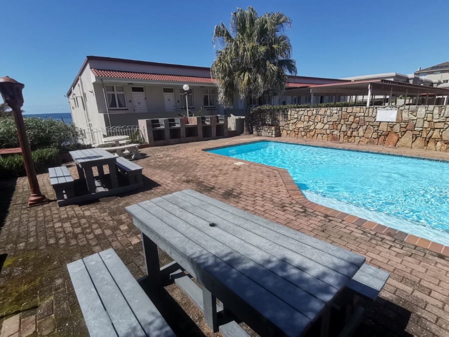 2 Bedroom Property for Sale in Uvongo KwaZulu-Natal