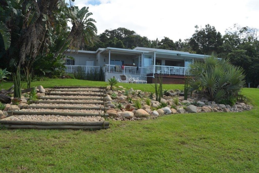 4 Bedroom Property for Sale in Palm Beach KwaZulu-Natal