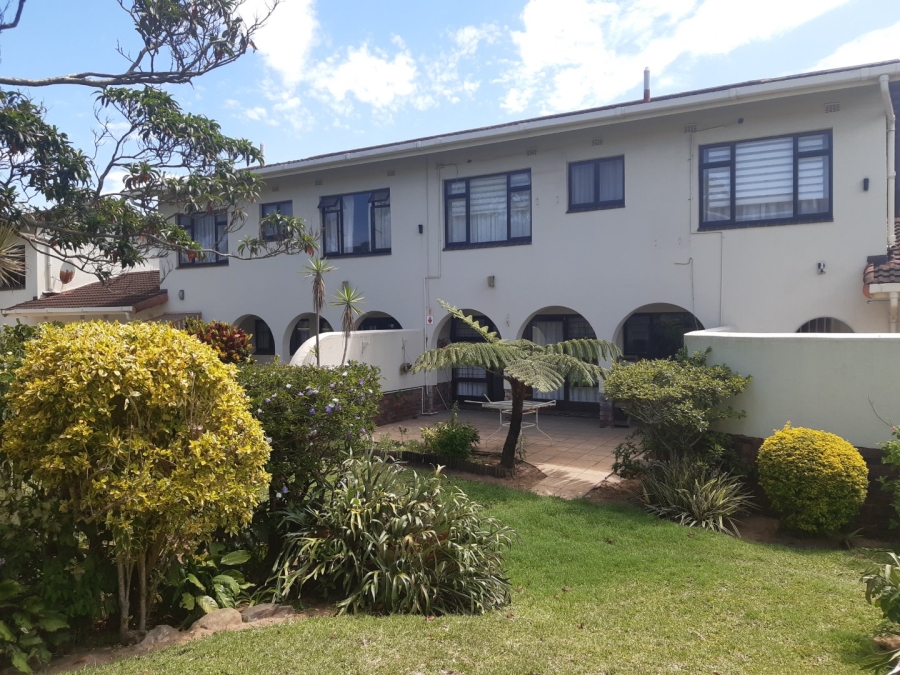 2 Bedroom Property for Sale in Umtentweni KwaZulu-Natal