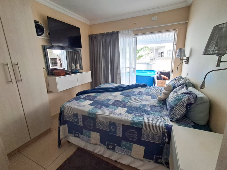 2 Bedroom Property for Sale in Manaba Beach KwaZulu-Natal